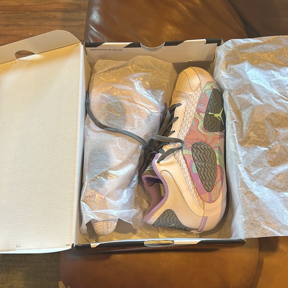 Jordan Tatum 2 PF Sidewalk Chalk - Picture 10 of 12